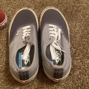 VANS FOR SALE ALMOST BRAND NEW